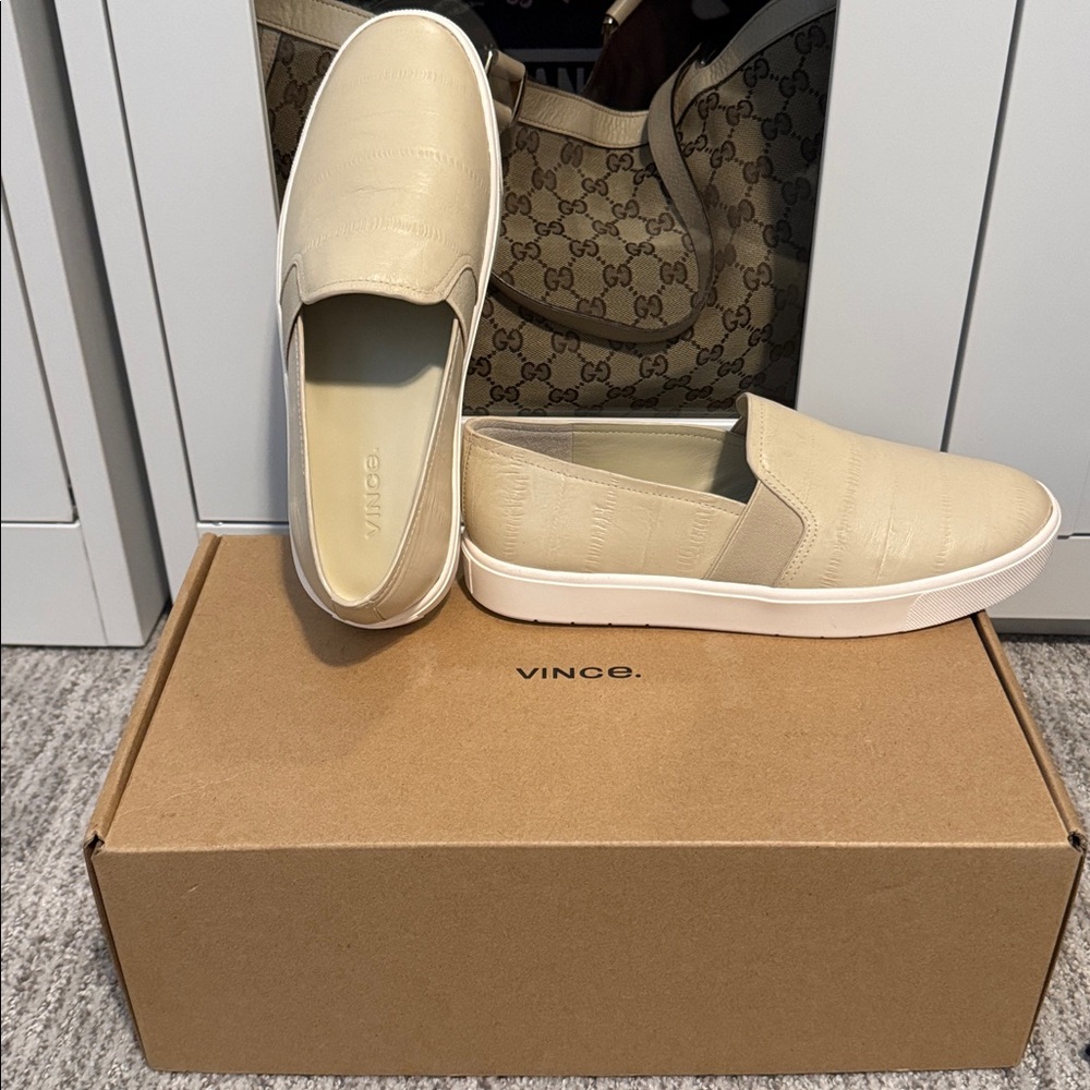 Vince Cream Slip-On Shoes - NIB